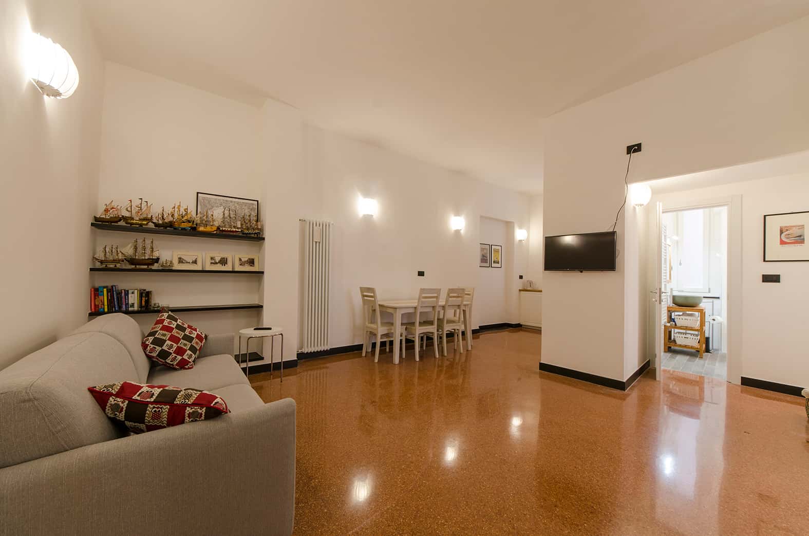 Appartement dans Piazza dell'Agnello, Genova pour 90 m² avec 2 chambres