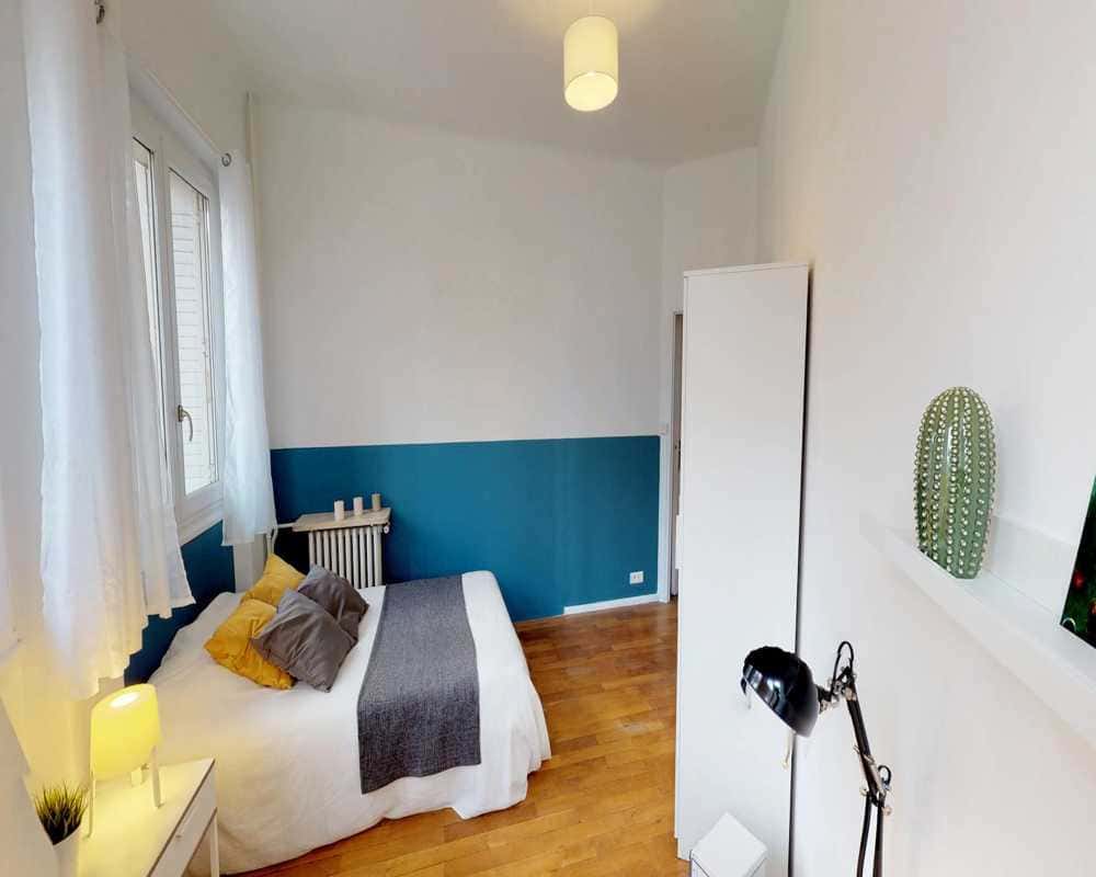 Chambre dans le rue du Lac
