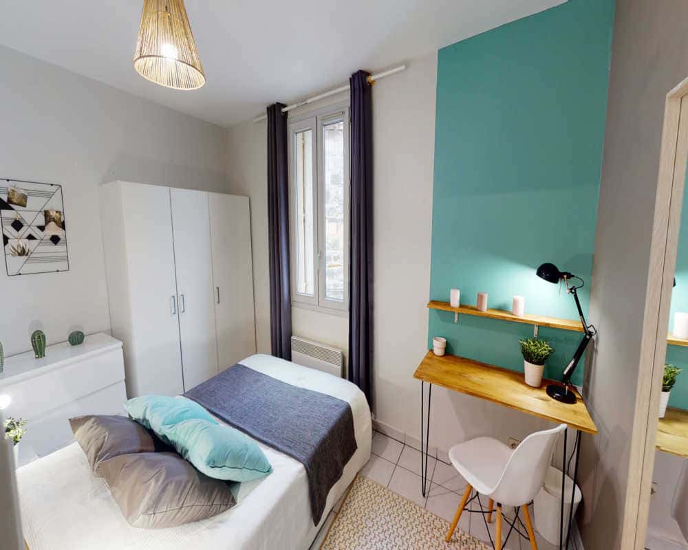 Chambre dans le rue du Puits du Palais