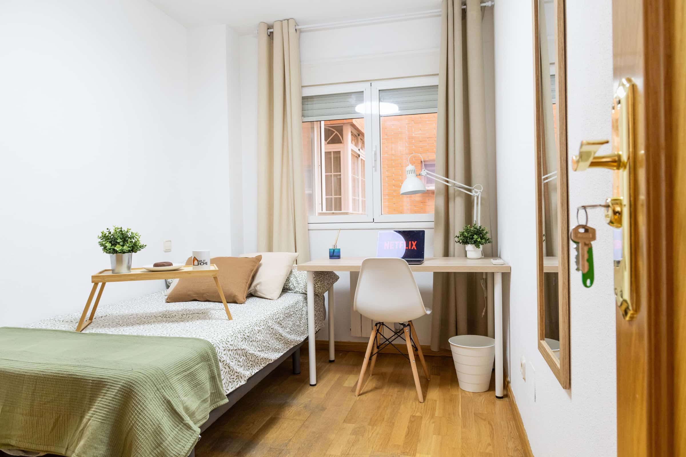 Habitación 2 en CALLE TORROJA 2