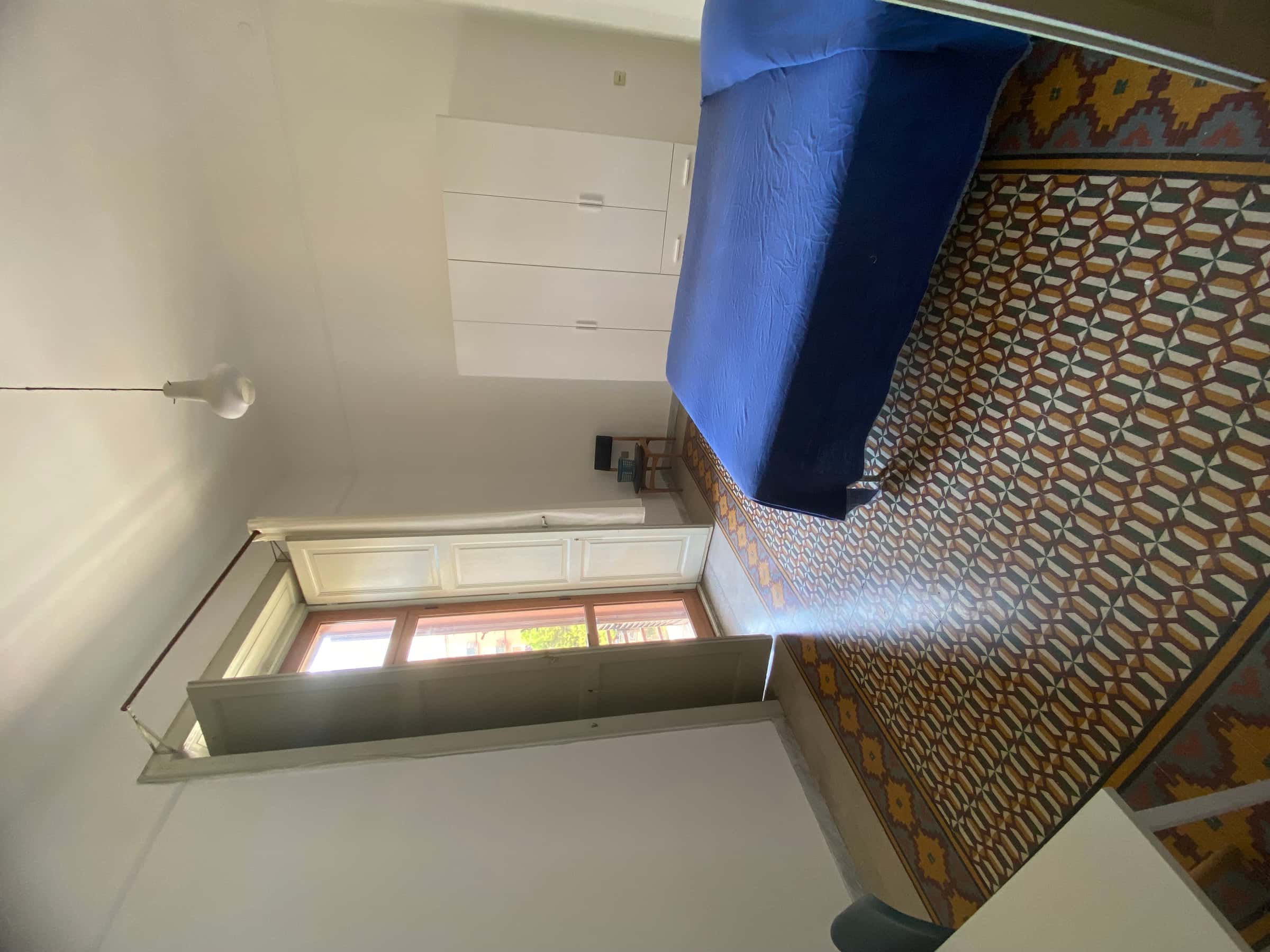 Apartamento em Via Vittime Civili, Foggia para 120 m² com 3 quartos