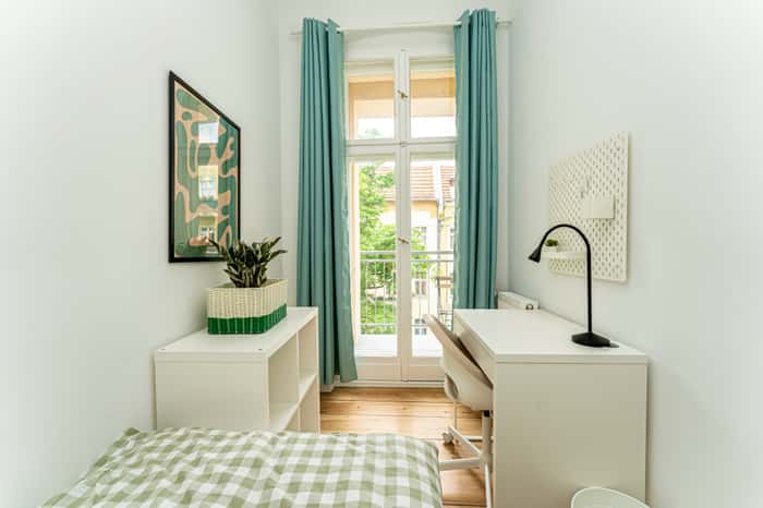 Listing photo thumbnail