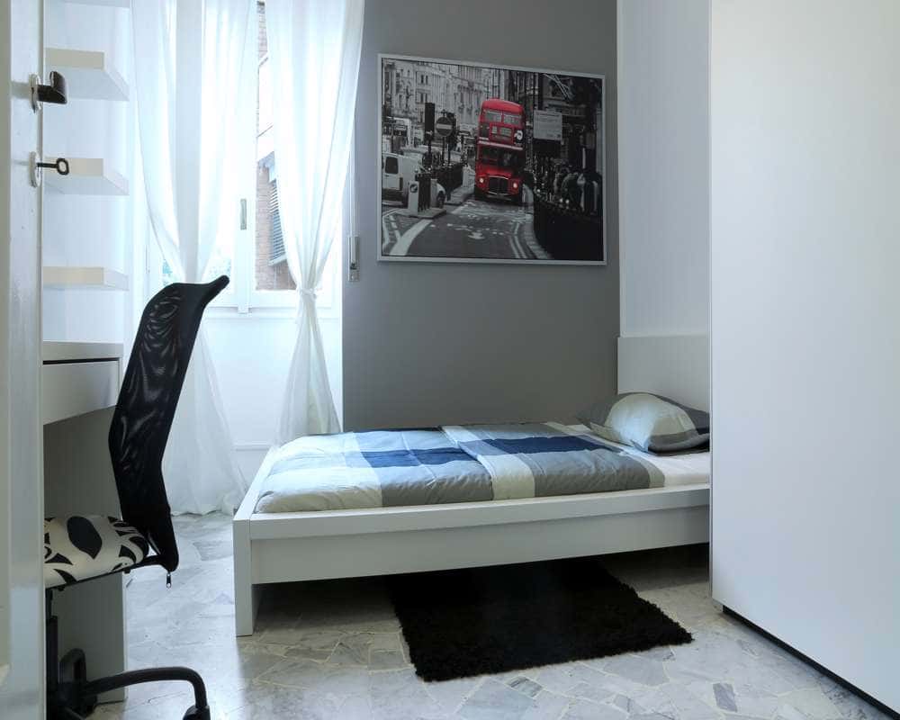 Special Offer: Stanza in Via Salvatore Barzilai