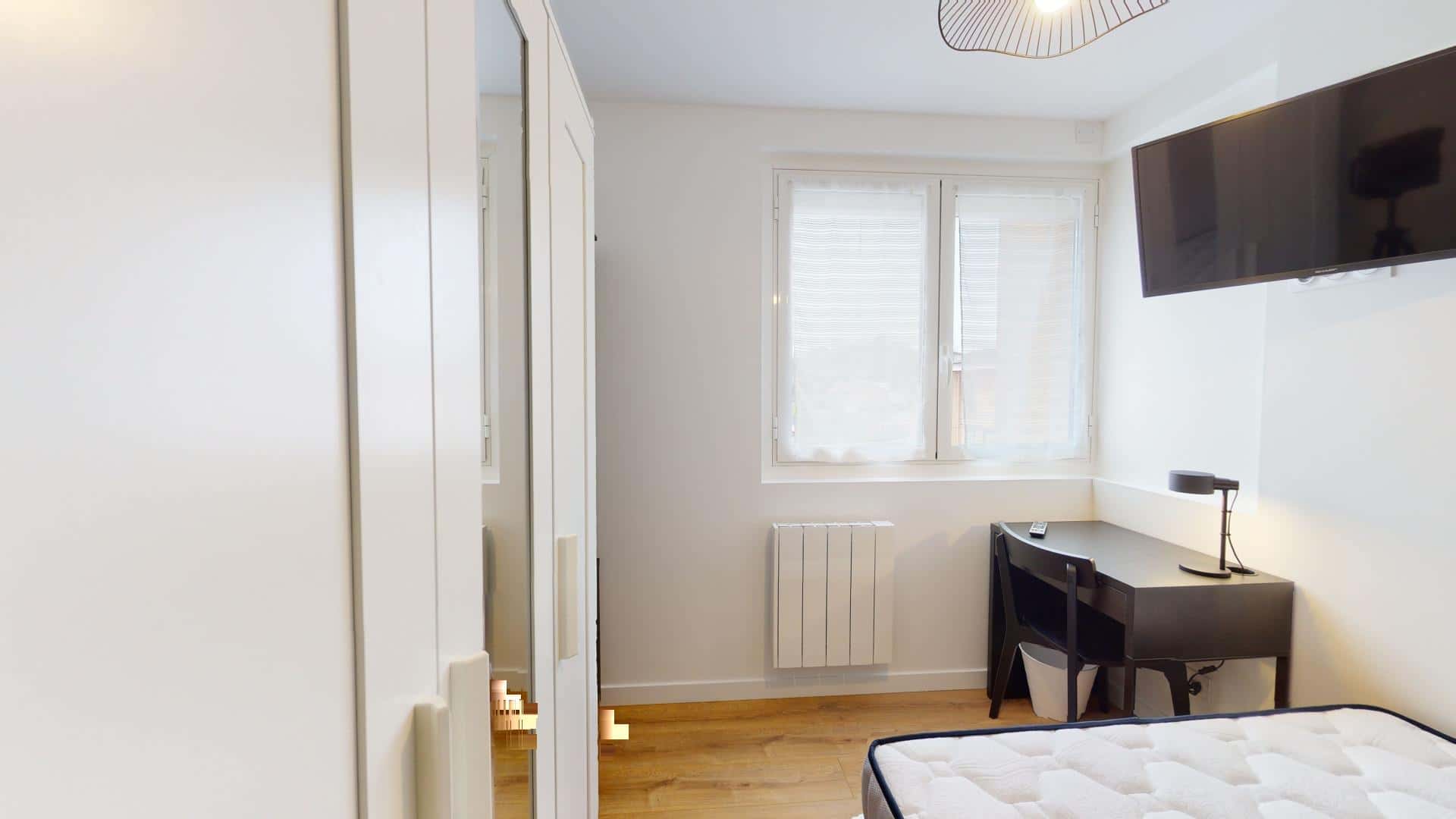 Chambre 2 - CASSELARDIT P