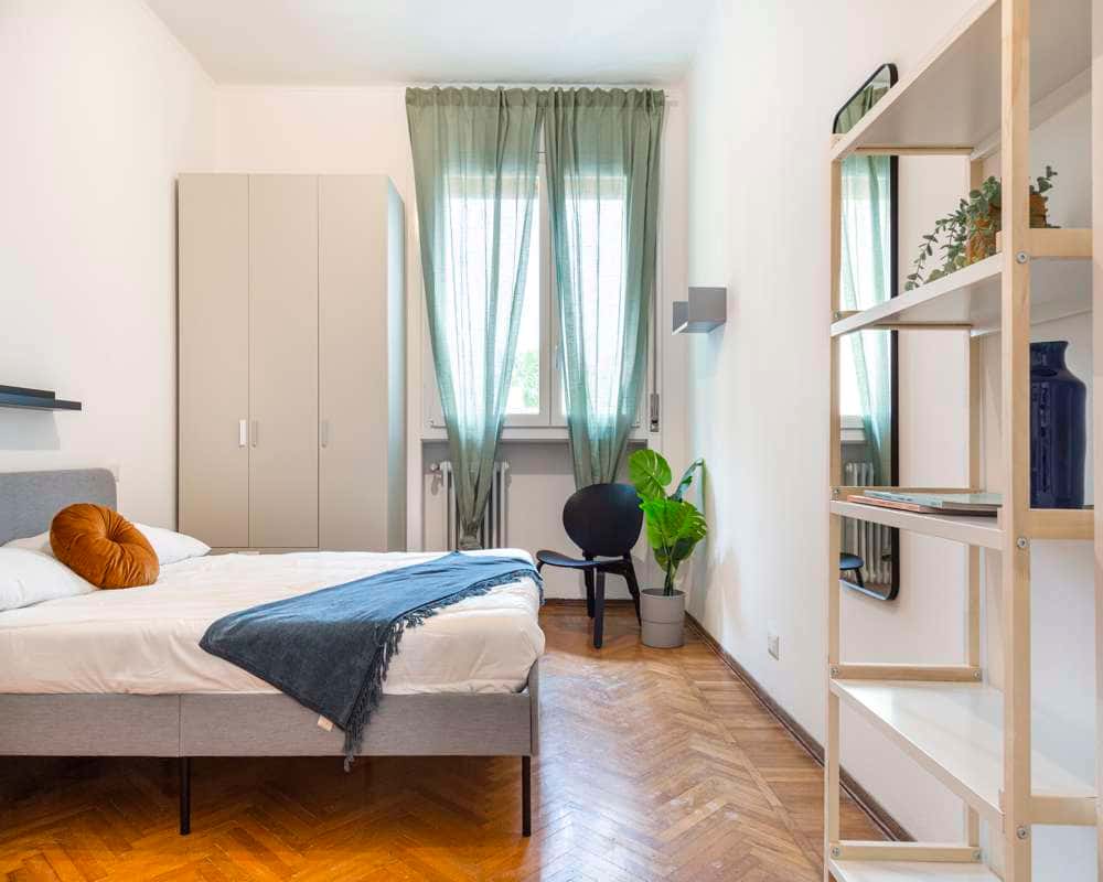 Stanza in Via Francesco Reina