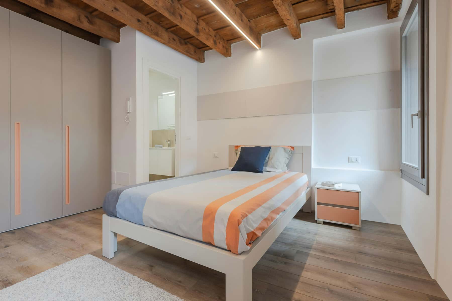Stanza in Via Fondobanchetto, Ferrara di 58 m² con 1 camera