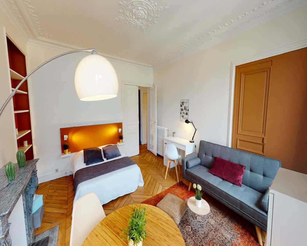 Chambre dans le rue Saint Dominique