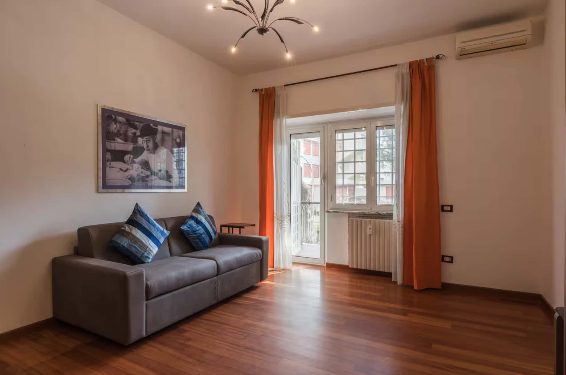 037 - T. Collatino - Bright Apt 2 Bedroom and balcony