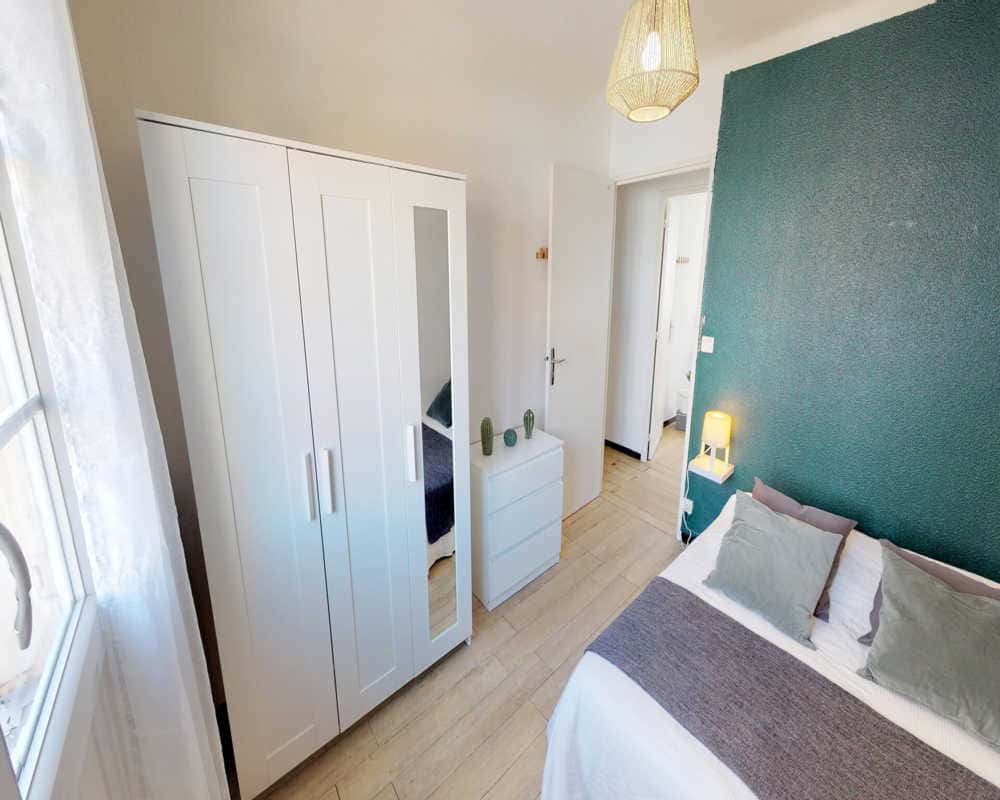 Chambre dans le rue du Faubourg Saint Jaumes