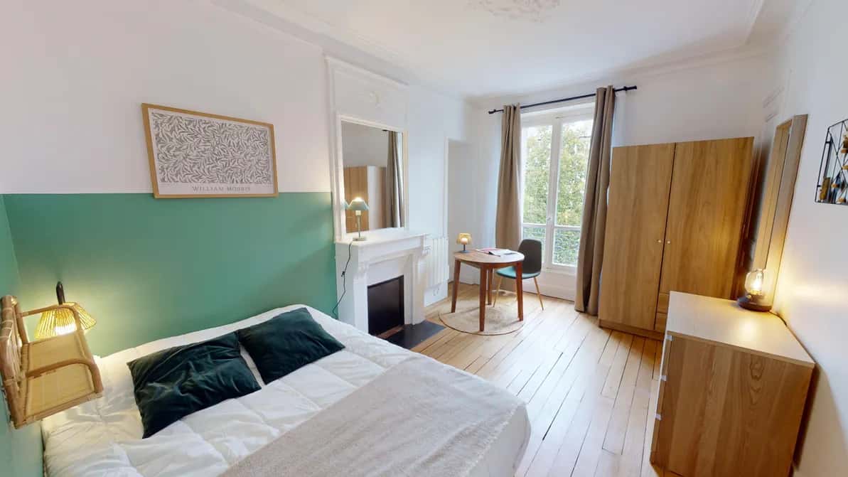 Chambre dans le 61 rue des Cloys