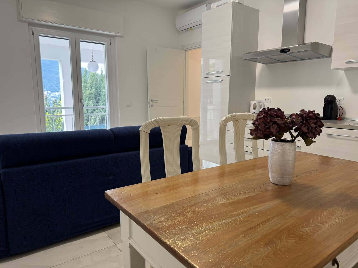 Apartment Moltrasio, 1 bed — photo 5
