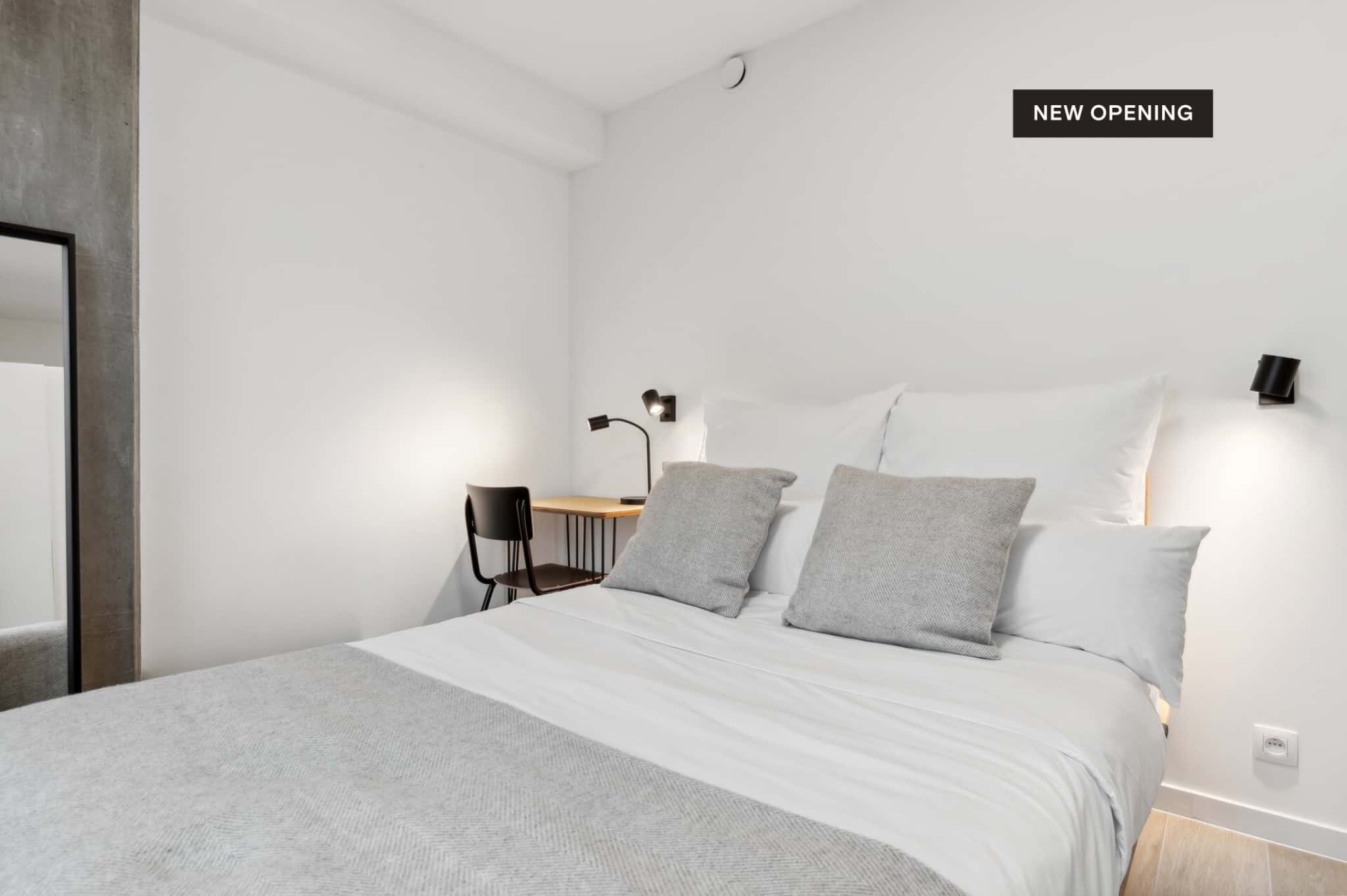 Stanza in Chaussée d'Anvers, Bruxelles di 92 m² con 2 camere
