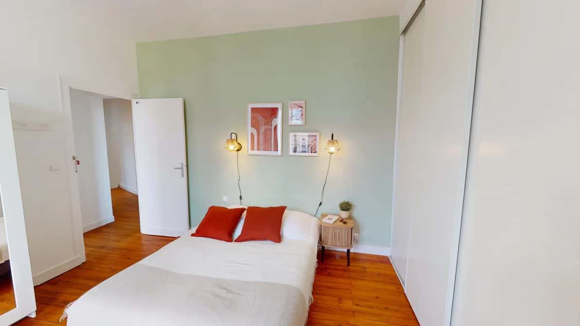 Chambre dans le 61 Rue du Jardin public