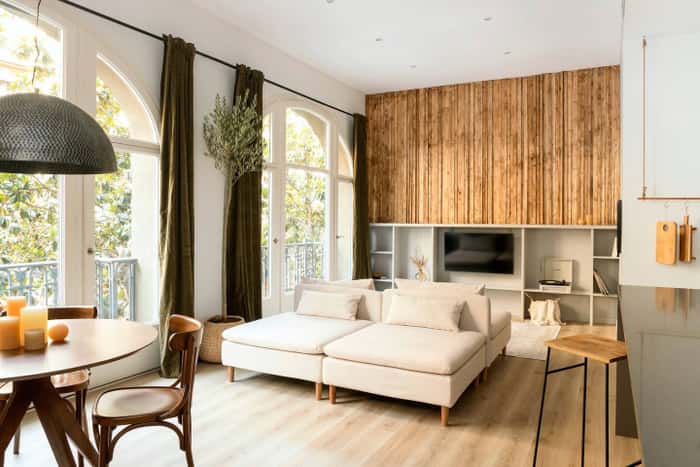 Listing photo thumbnail