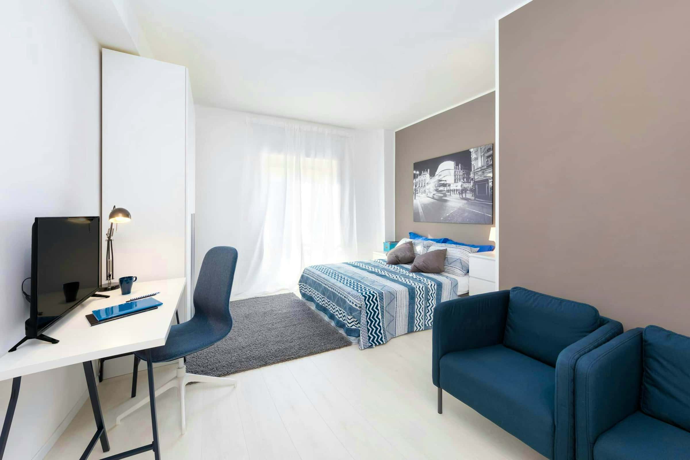 Via Milano - 214C SUITE