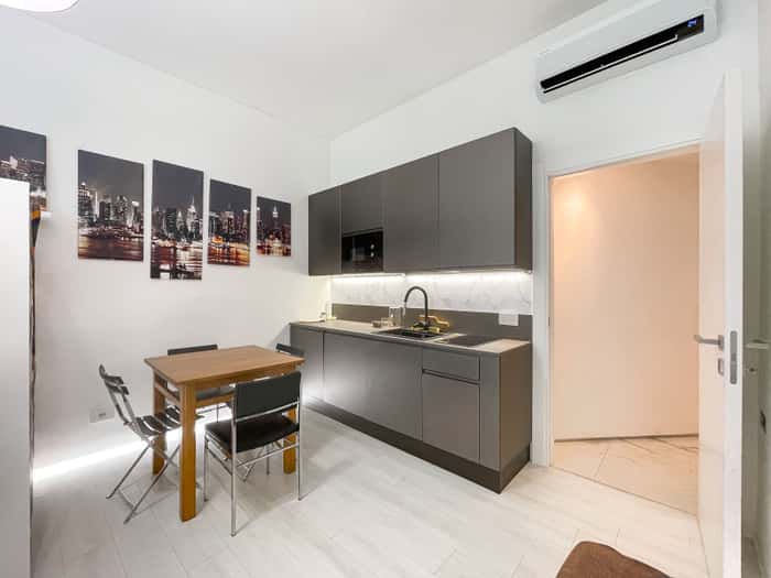 Listing photo thumbnail