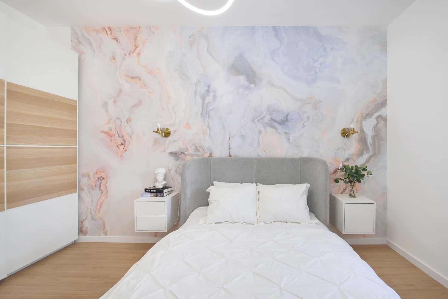Room 6 - 63. Rua Chagas 17 3E