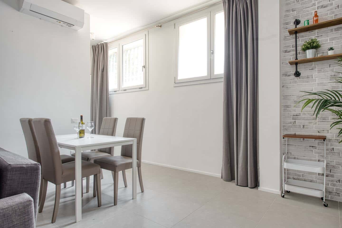 Apartment Milan, 1 bed — photo 1
