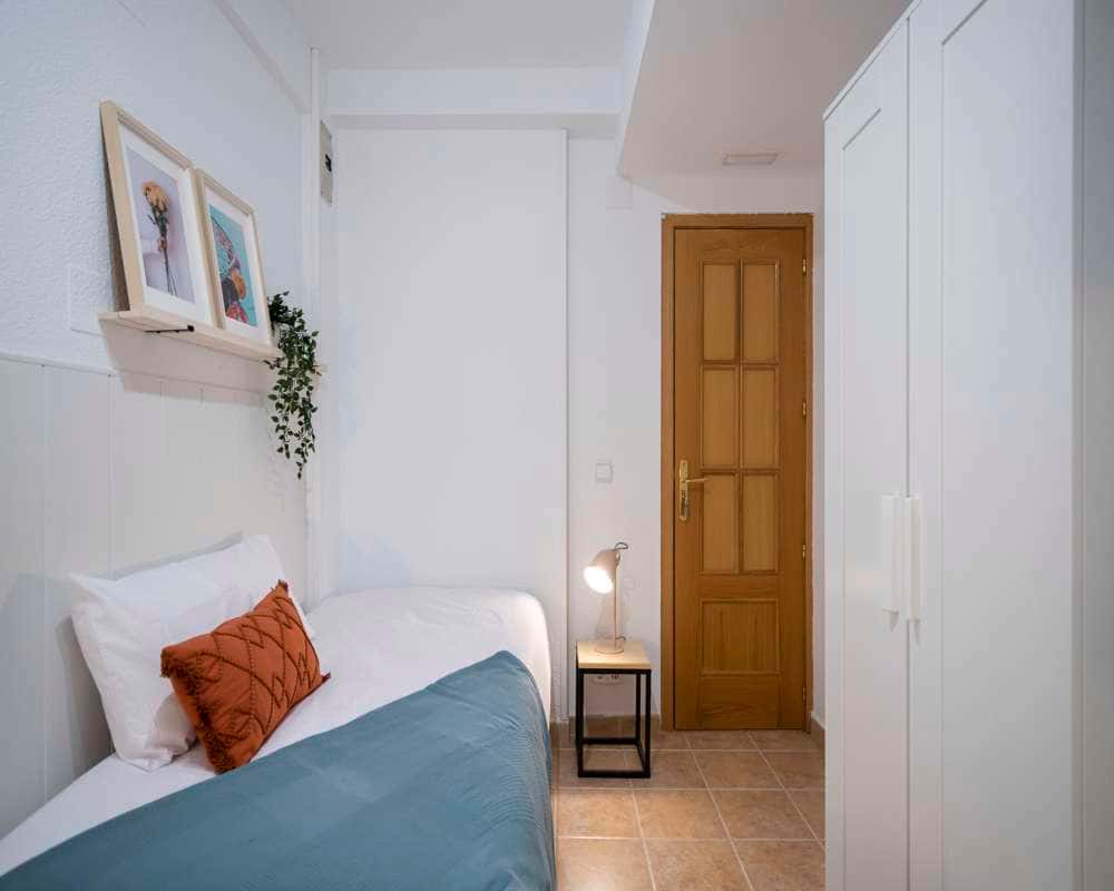 Habitación individual en la Calle de Bravo Murillo