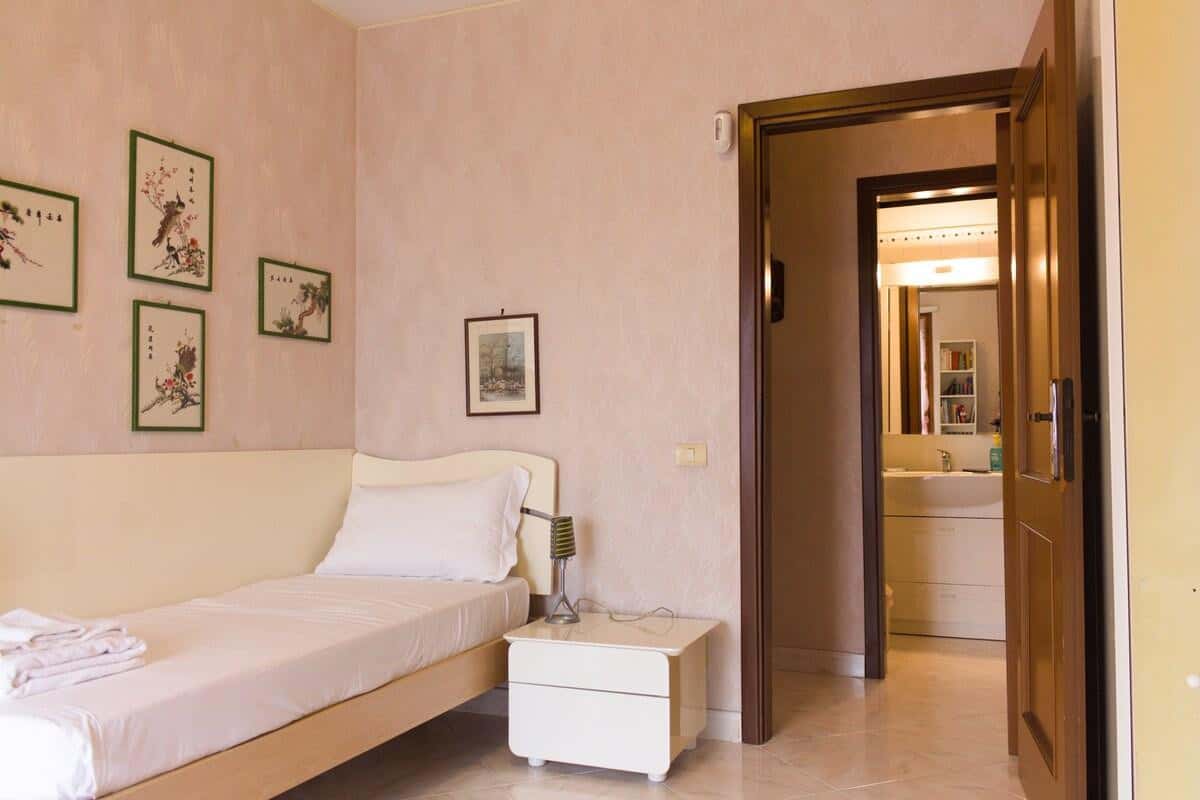 Apartment Rome, 2 beds — photo 2