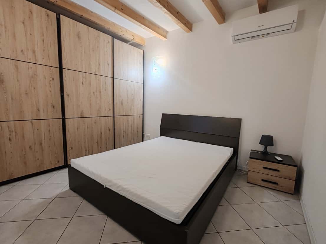 Quadrilocale via Emilia Santo Stefano 56, Centro Storico, Reggio Emilia