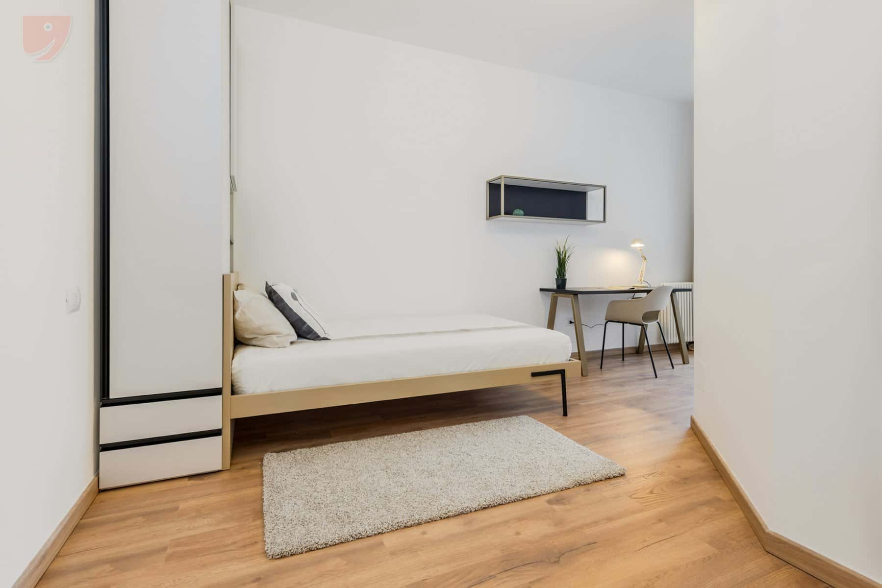Stanza in Viale Cavour, Ferrara di 185 m² con 9 camere