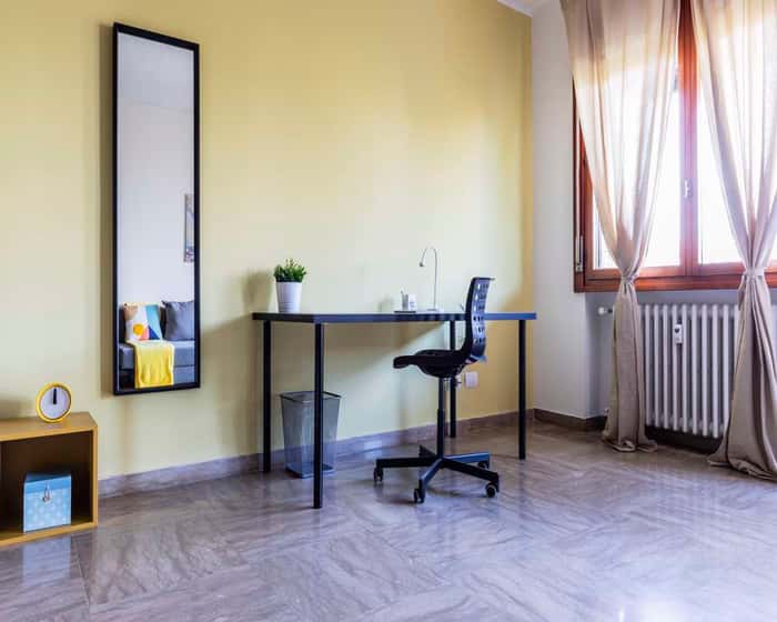 Listing photo thumbnail