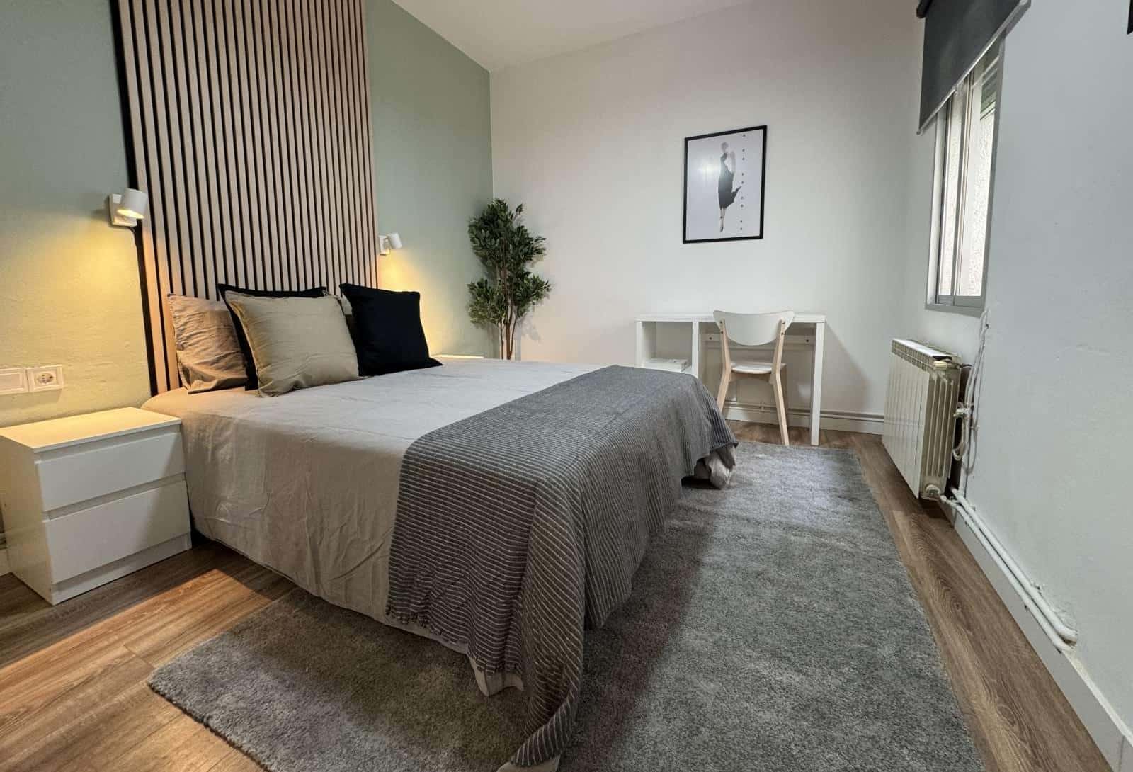 Double bed in