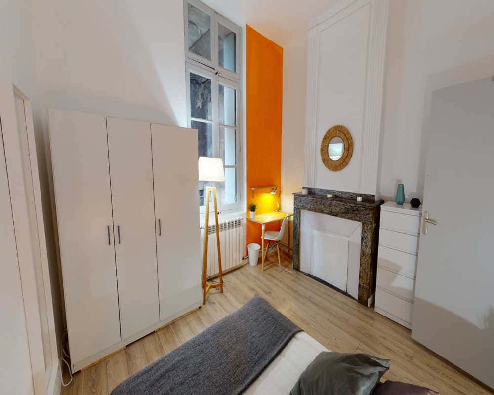 Chambre dans le rue du Faubourg du Courreau