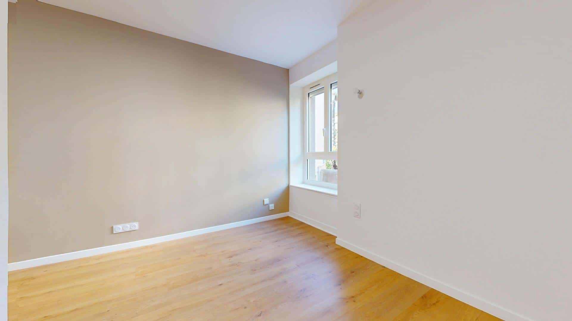 Chambre 1 - CHARRAS B