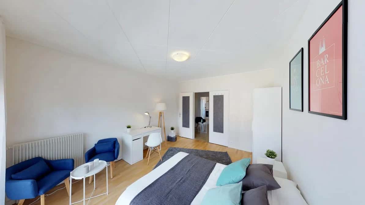 Stanza in Rue Marius Berliet, Lyon di 121 m² con 5 camere