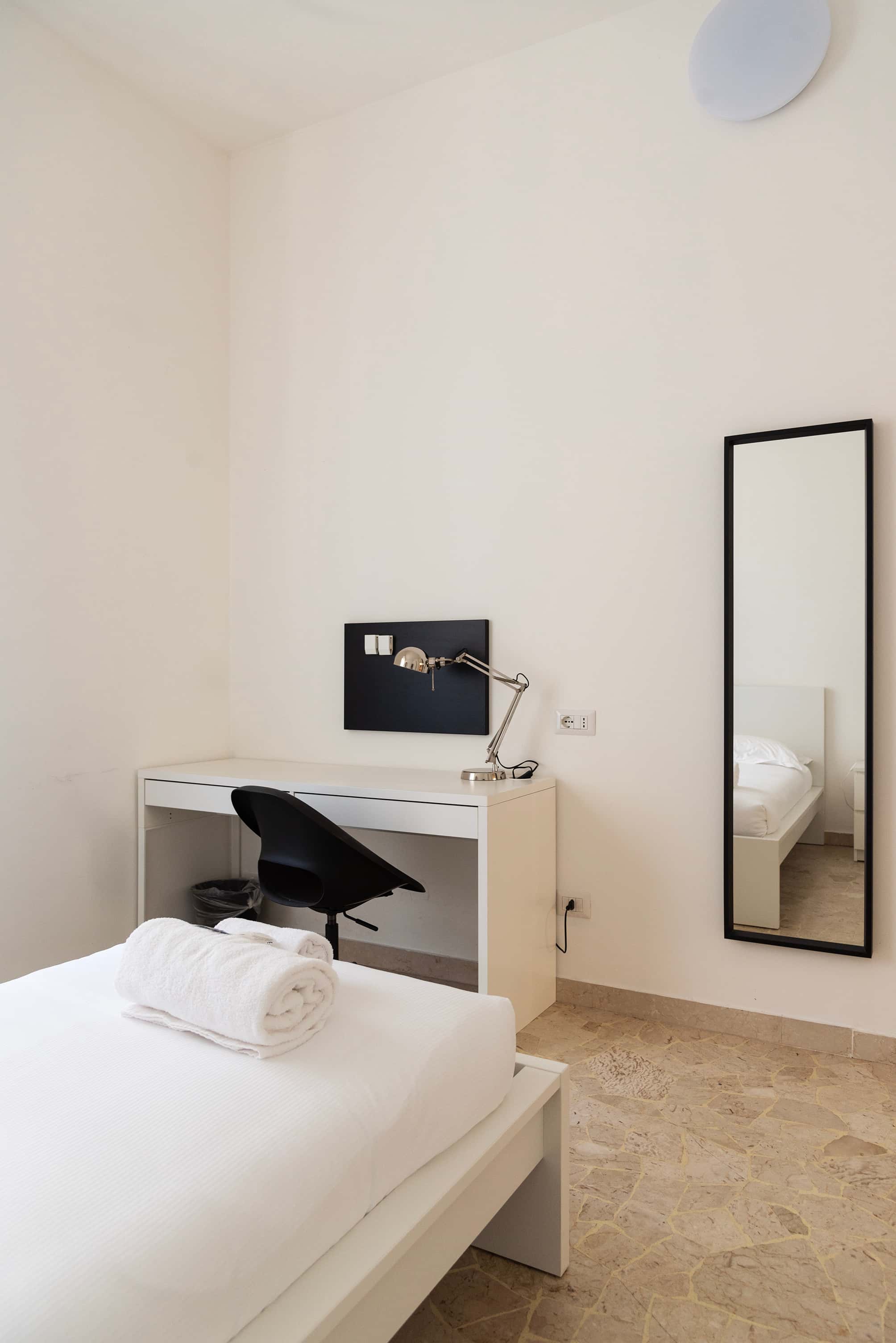 Apartment Milan, 4 beds — photo 6