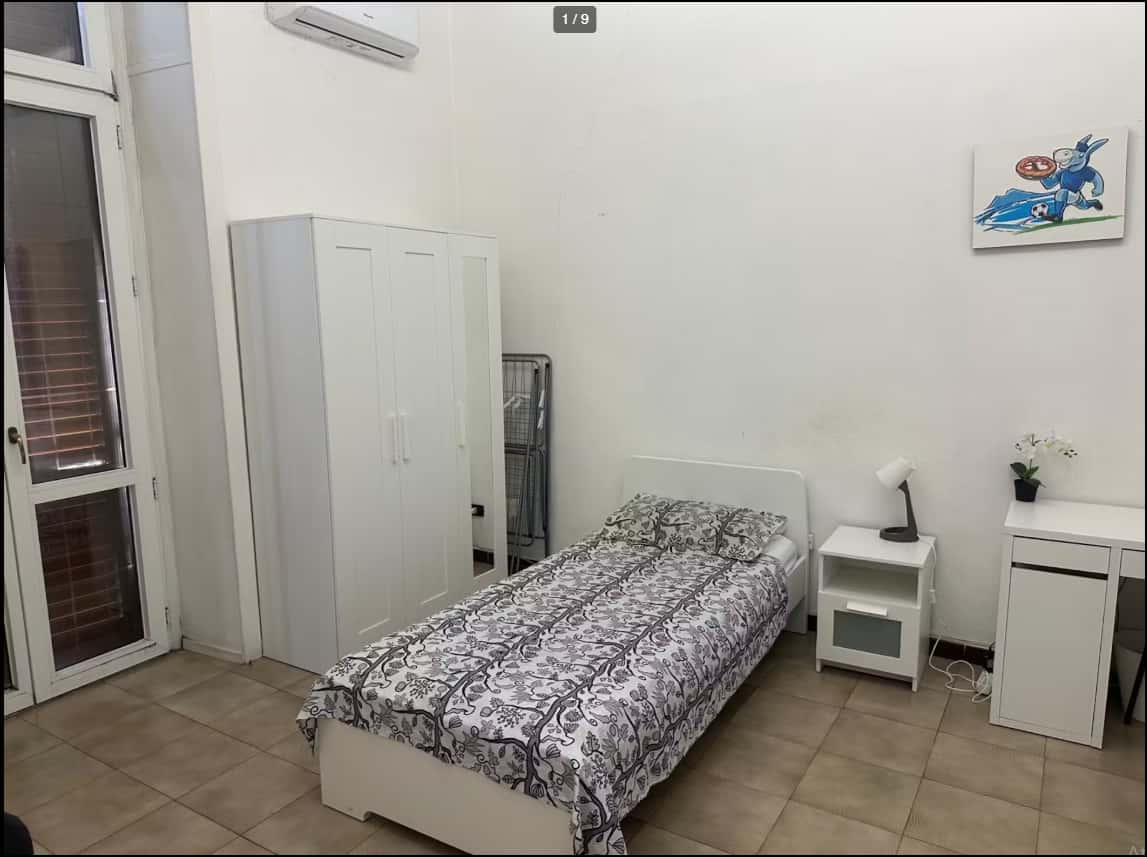 DOUBLE ROOM FOR TWO PEOPLE - BILLS INCLUDED