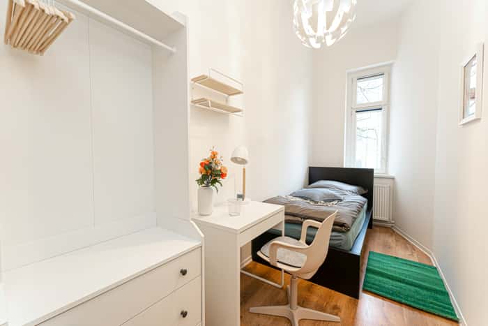 Listing photo thumbnail