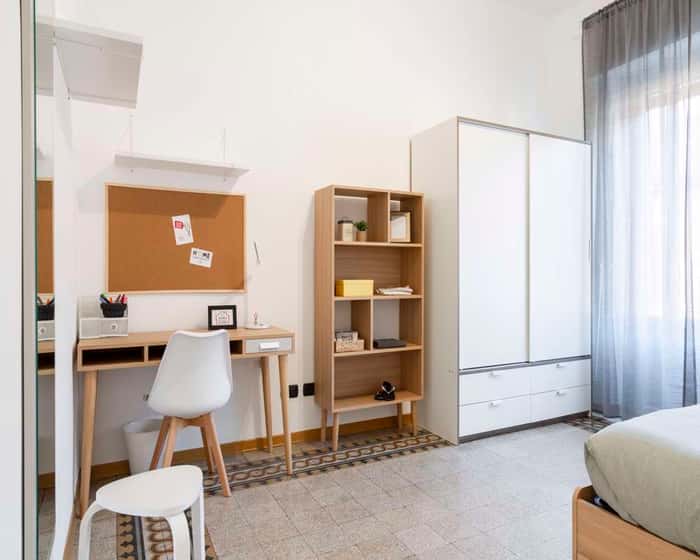 Listing photo thumbnail