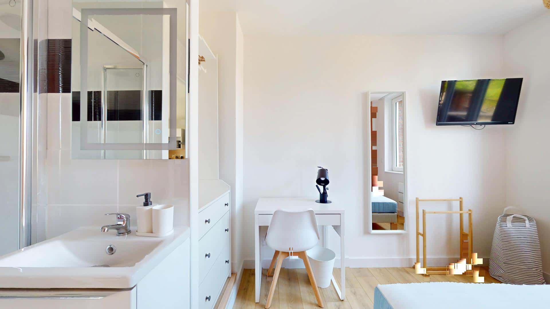 Chambre 4 - ARMAND CARREL A