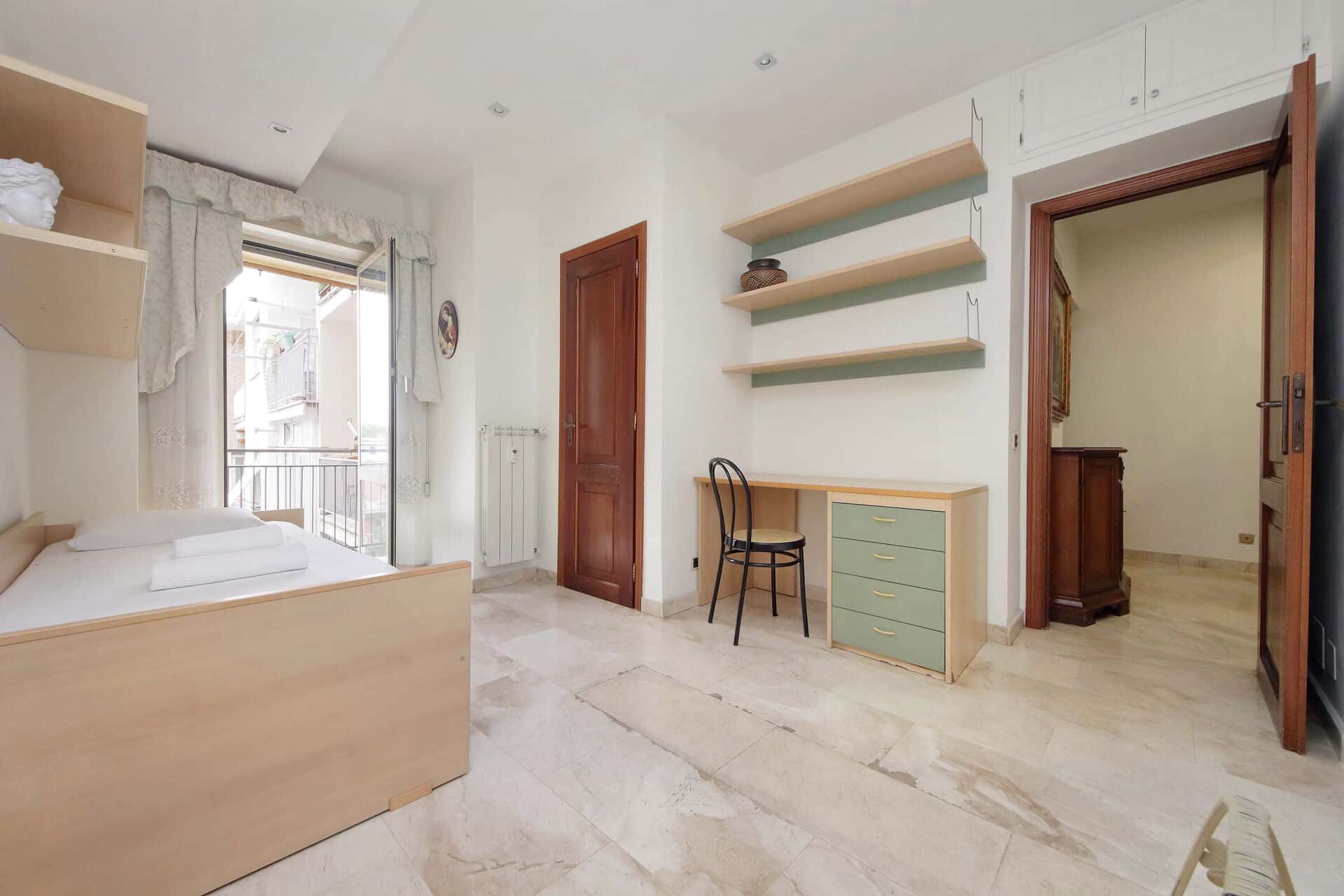 Apartment Rome, 2 beds — photo 14