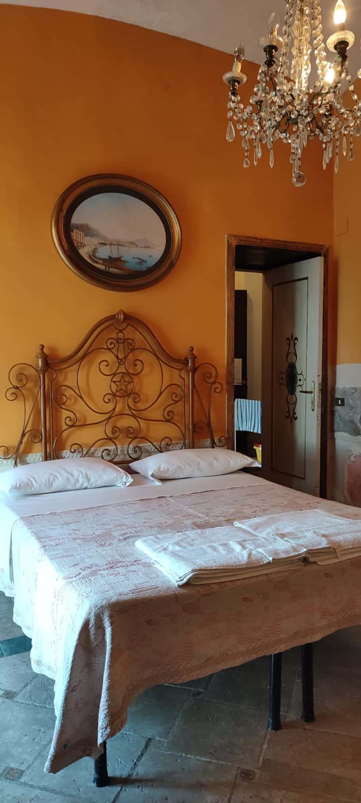 Stanza in Corso Caulino, Vico Equense