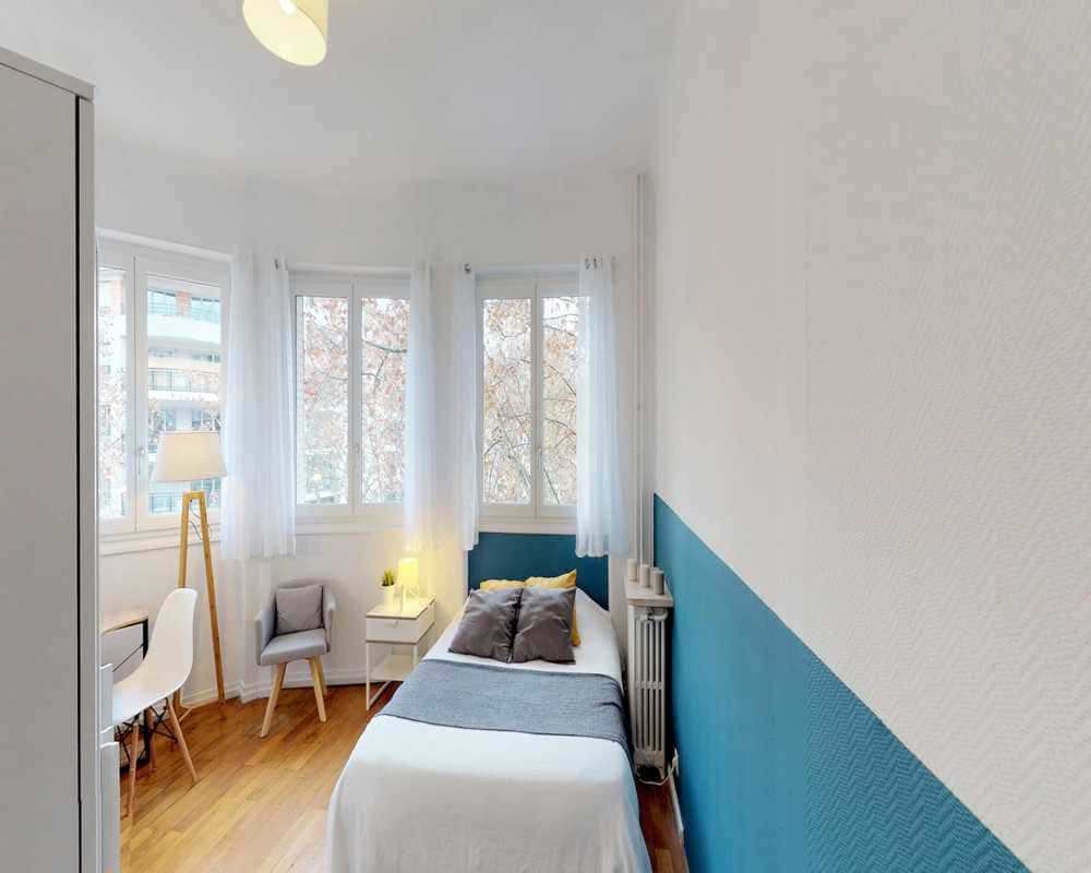Chambre dans le rue du Lac