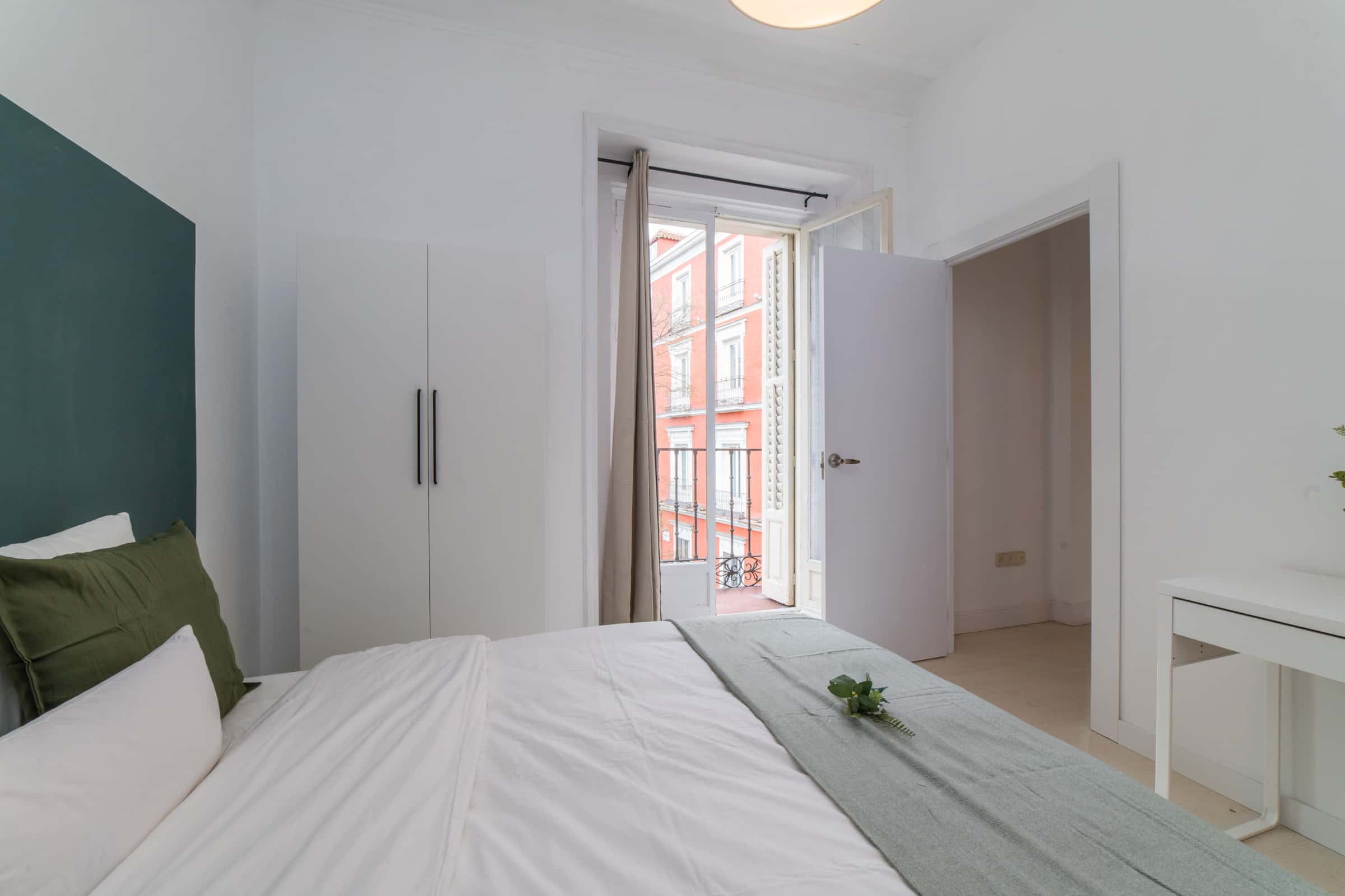 Habitacion privada en calle Santa Teresa, Madrid