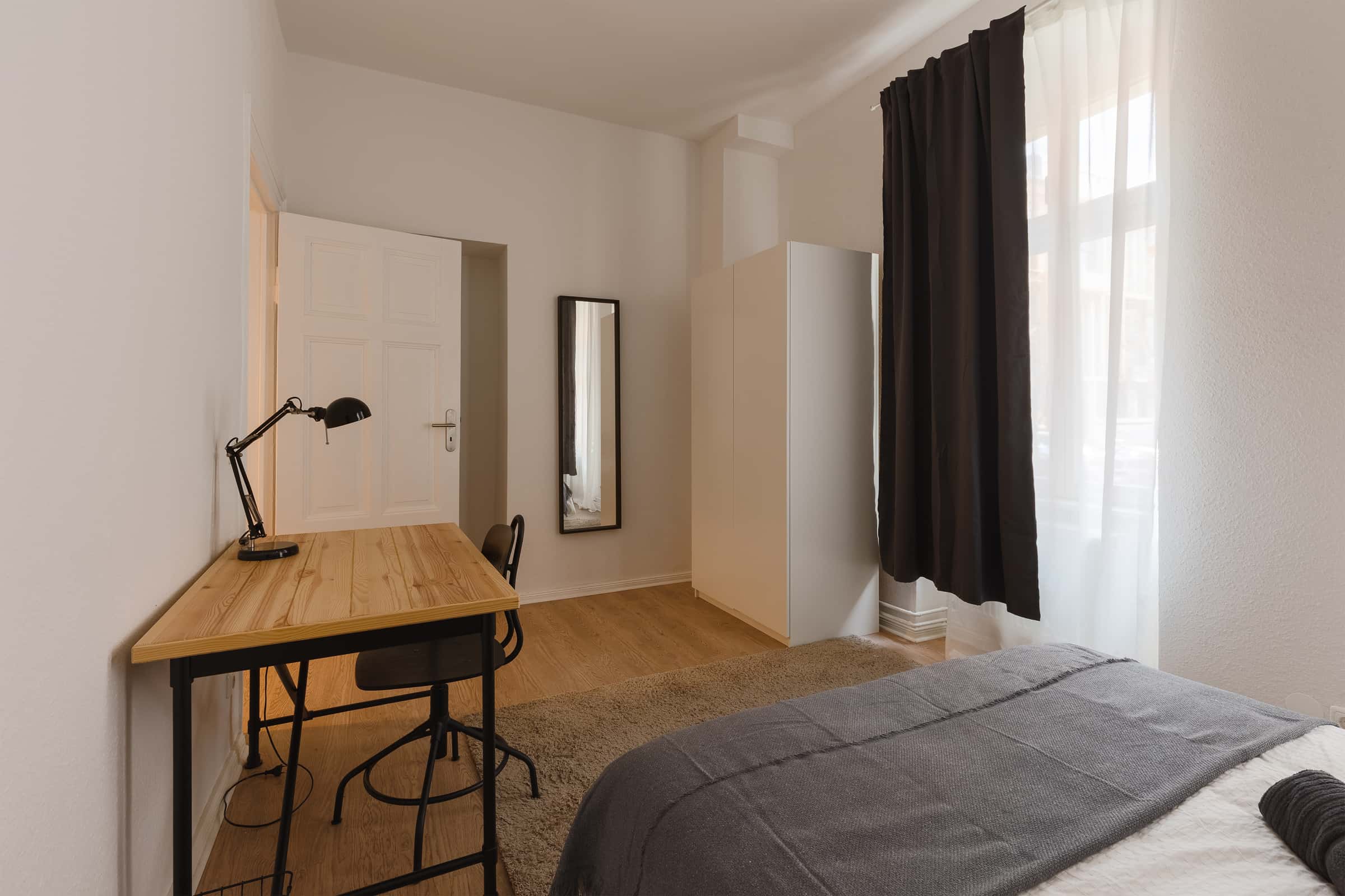 Lottumstrasse 25, 10119 BerlinDE-01-469-001 1