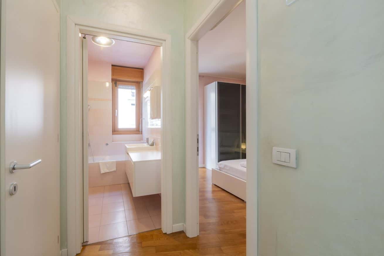 Apartment Milan, 1 bed — photo 18