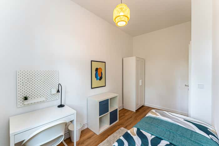 Listing photo thumbnail