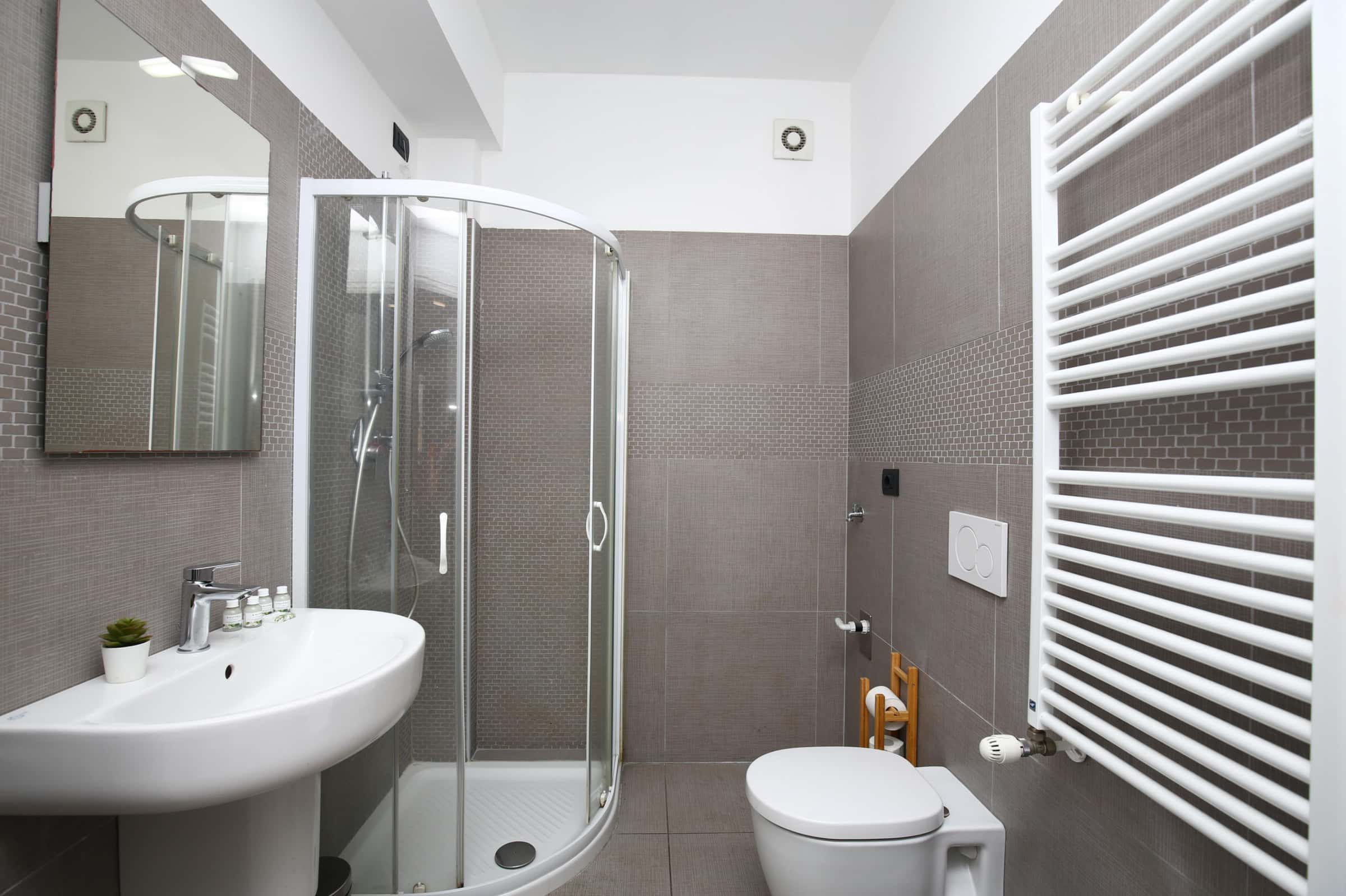 Single room Milan, 3 beds — photo 32