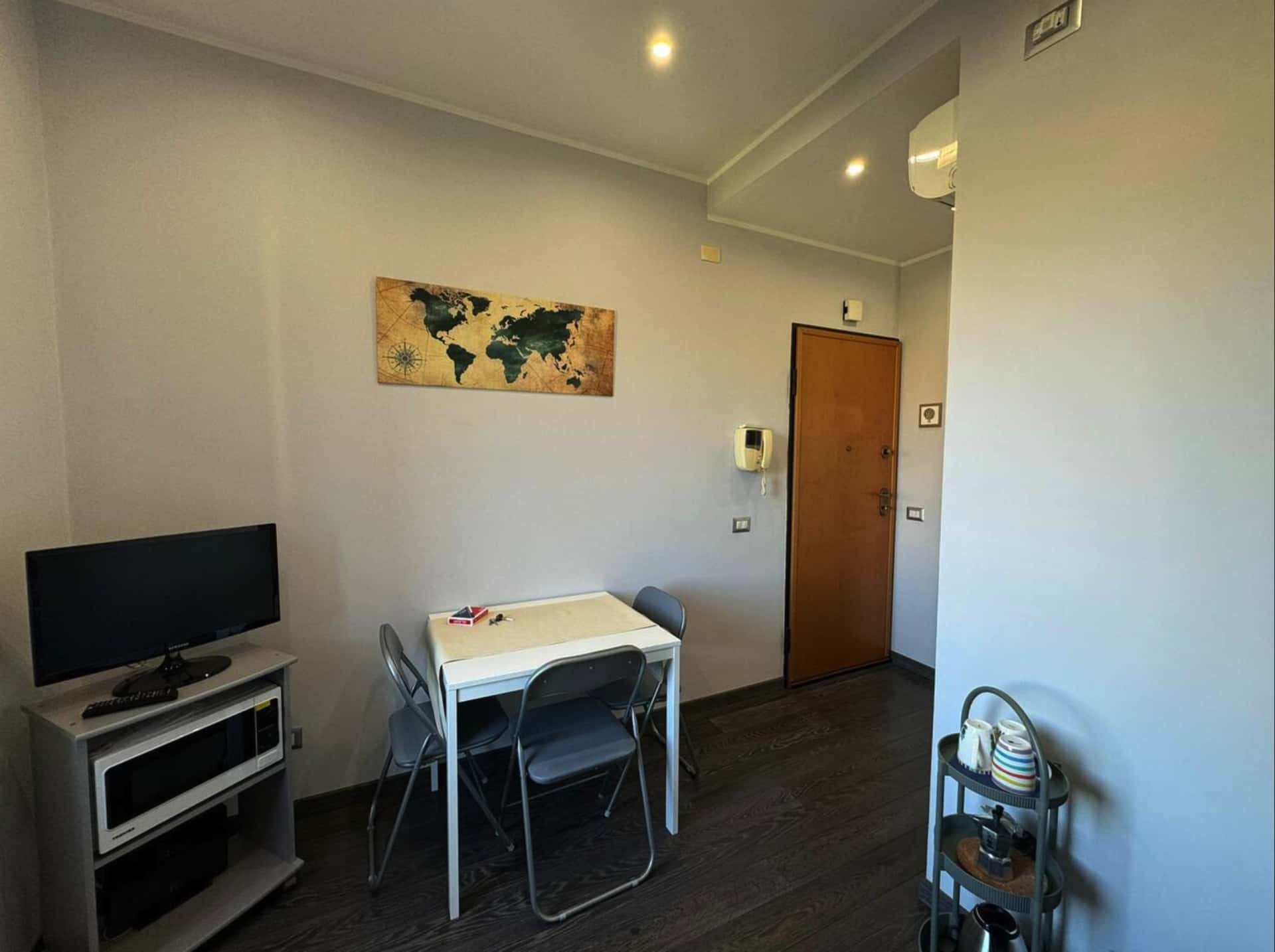 Apartment Rome, 1 bed — photo 5