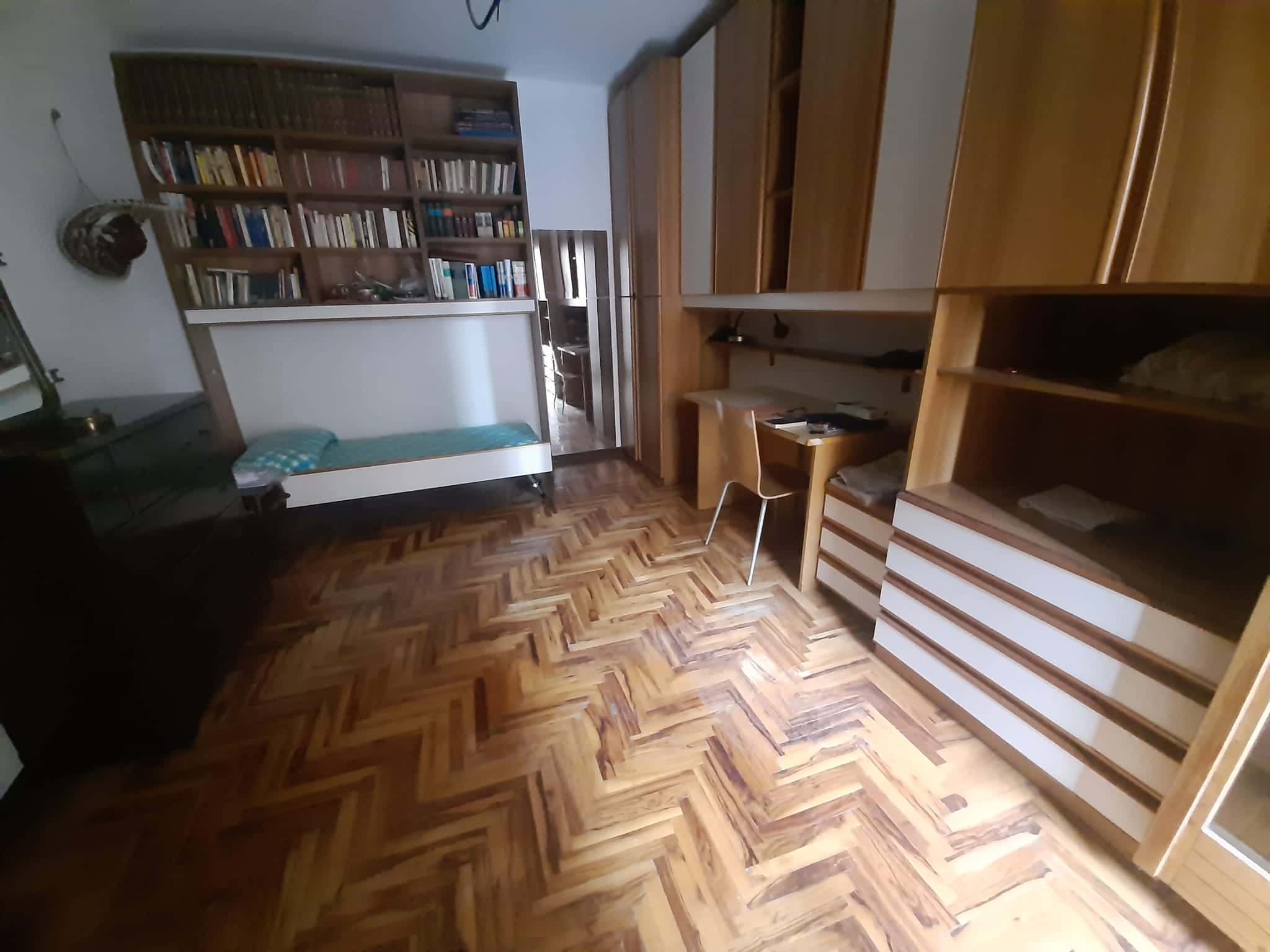 Stanza in Via Bernardo Rucellai, Milano di 100 m² con 4 camere