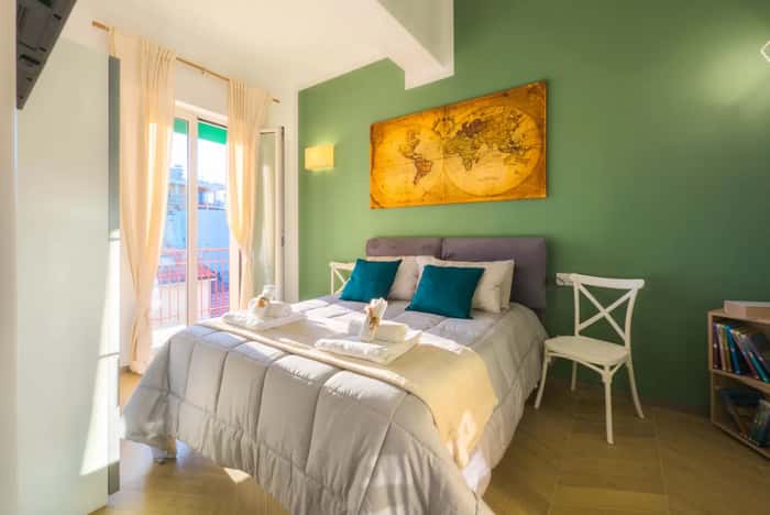 Listing photo thumbnail