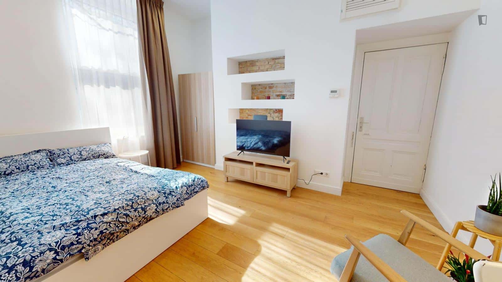 Studio in Pariser Straße, Wilmersdorf, 10719 Berlin, Germany in Wilmersdorf
