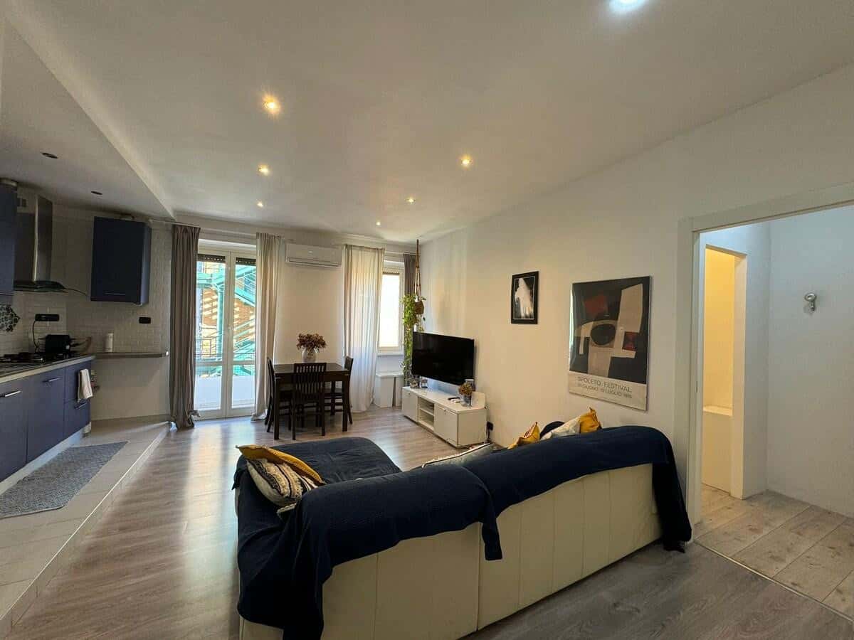 Apartment Rome, 2 beds — photo 12