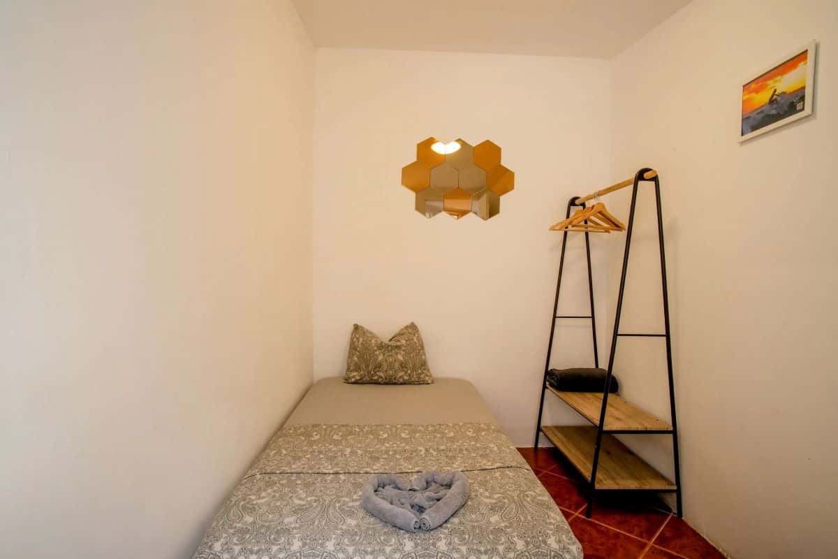 Quarto em Rua Presidente Arriaga, Lisboa com 4 quartos